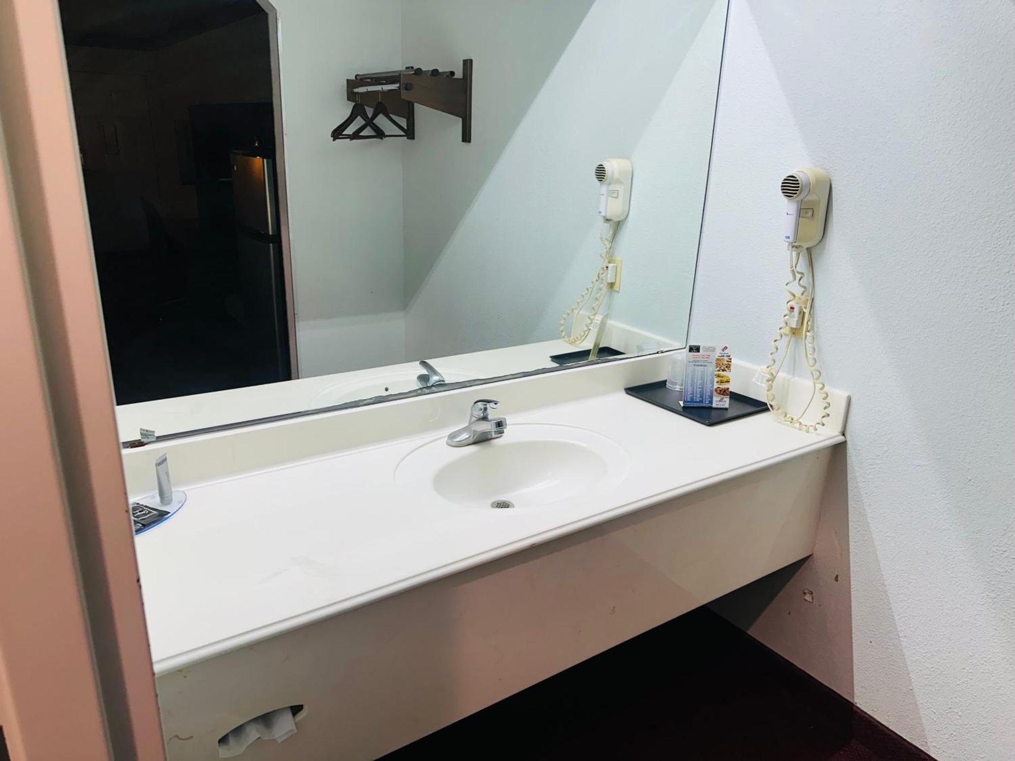 Executive Inn & Suites West Columbia المظهر الخارجي الصورة
